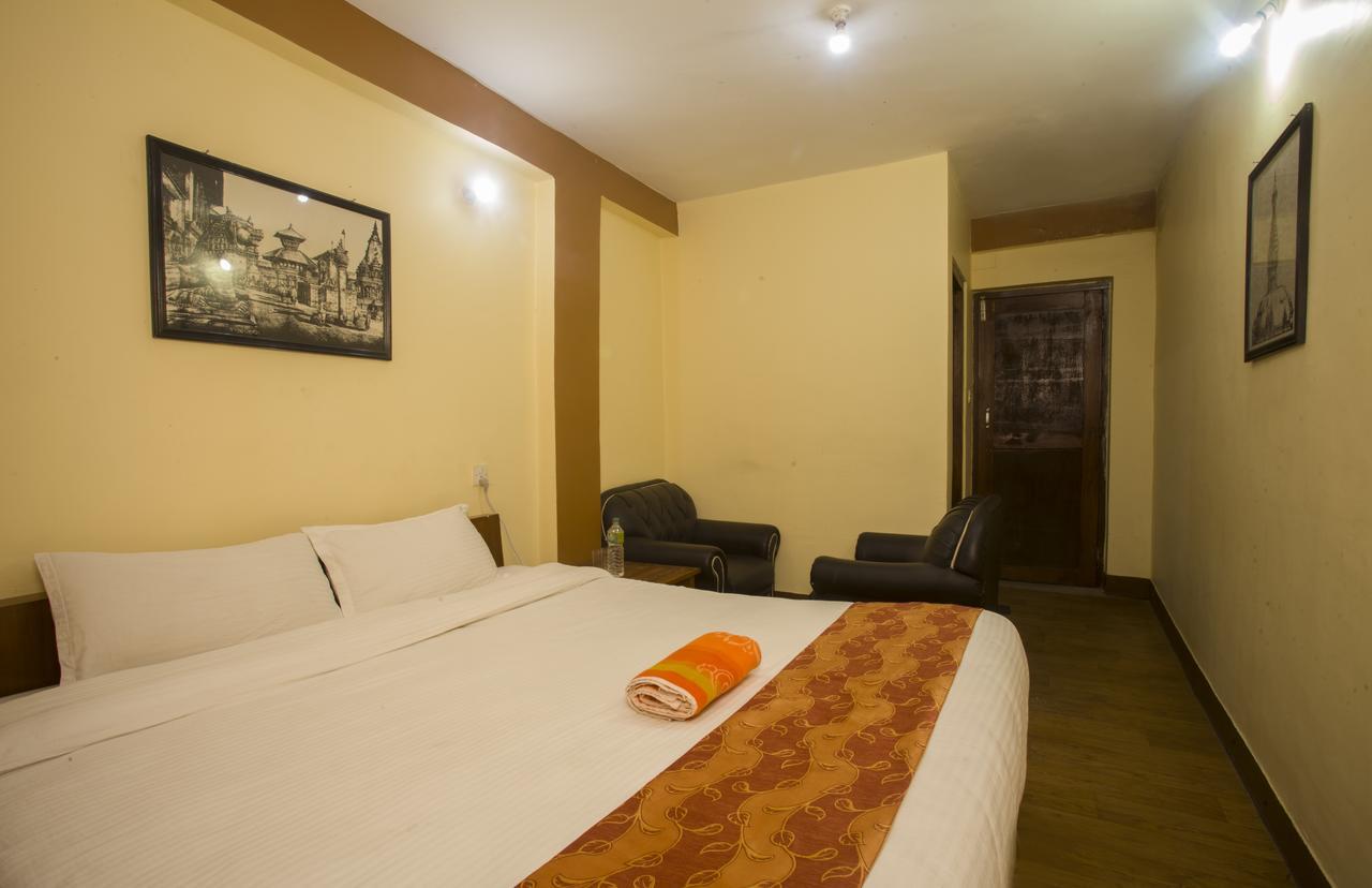 Langtang View Nagarkot Bed And Breakfast Exterior photo