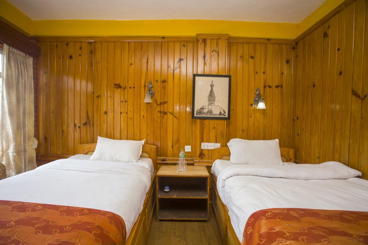 Langtang View Nagarkot Bed And Breakfast Exterior photo