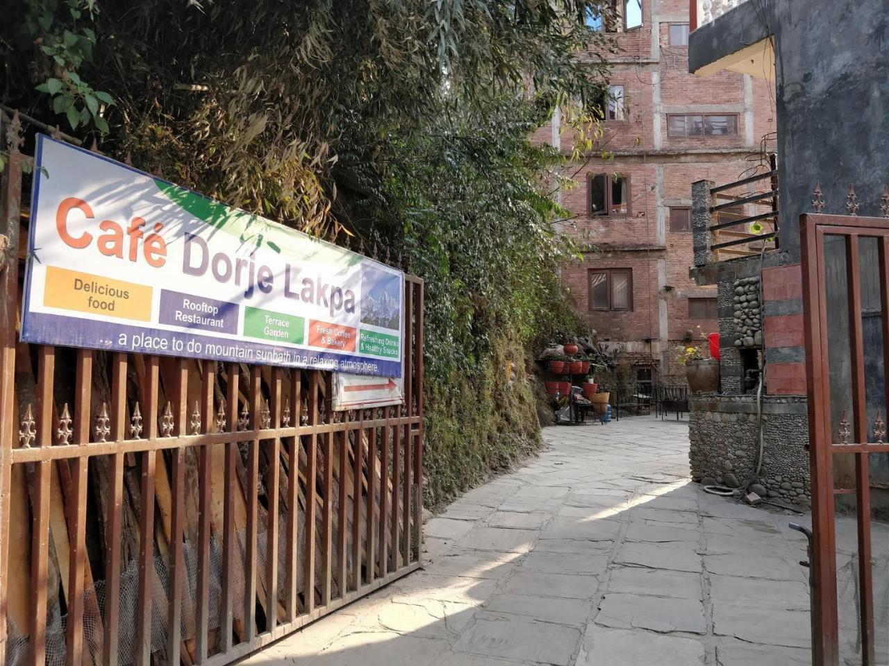 Langtang View Nagarkot Bed And Breakfast Exterior photo